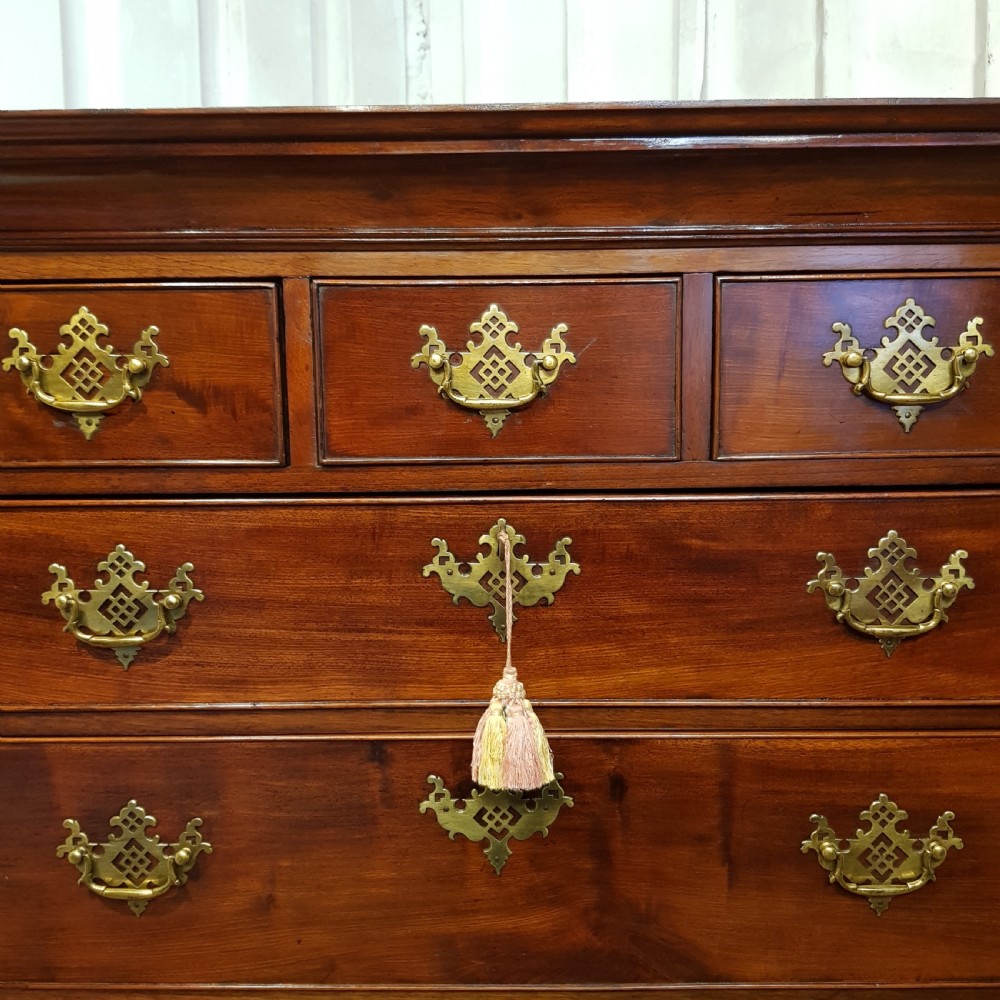 ANTIQUE 18TH CENTURY MAHOGANY CHEST ON CHEST C1780 View V
