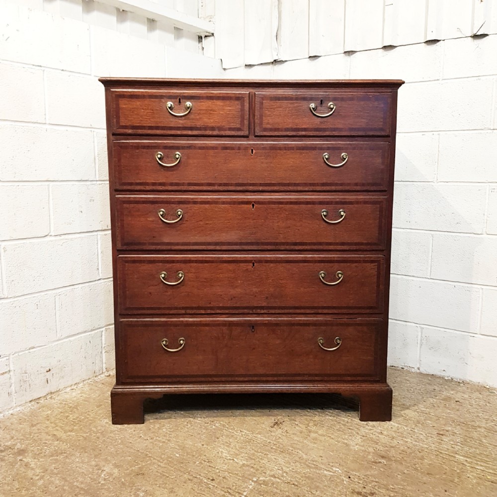 ANTIQUE 18TH  CENTURY OAK & MAHOGANY CHEST OF DRAWERS C1780 View II