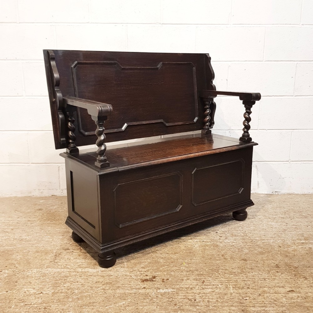 ANTIQUE OAK MONKS BENCH C1920 View II