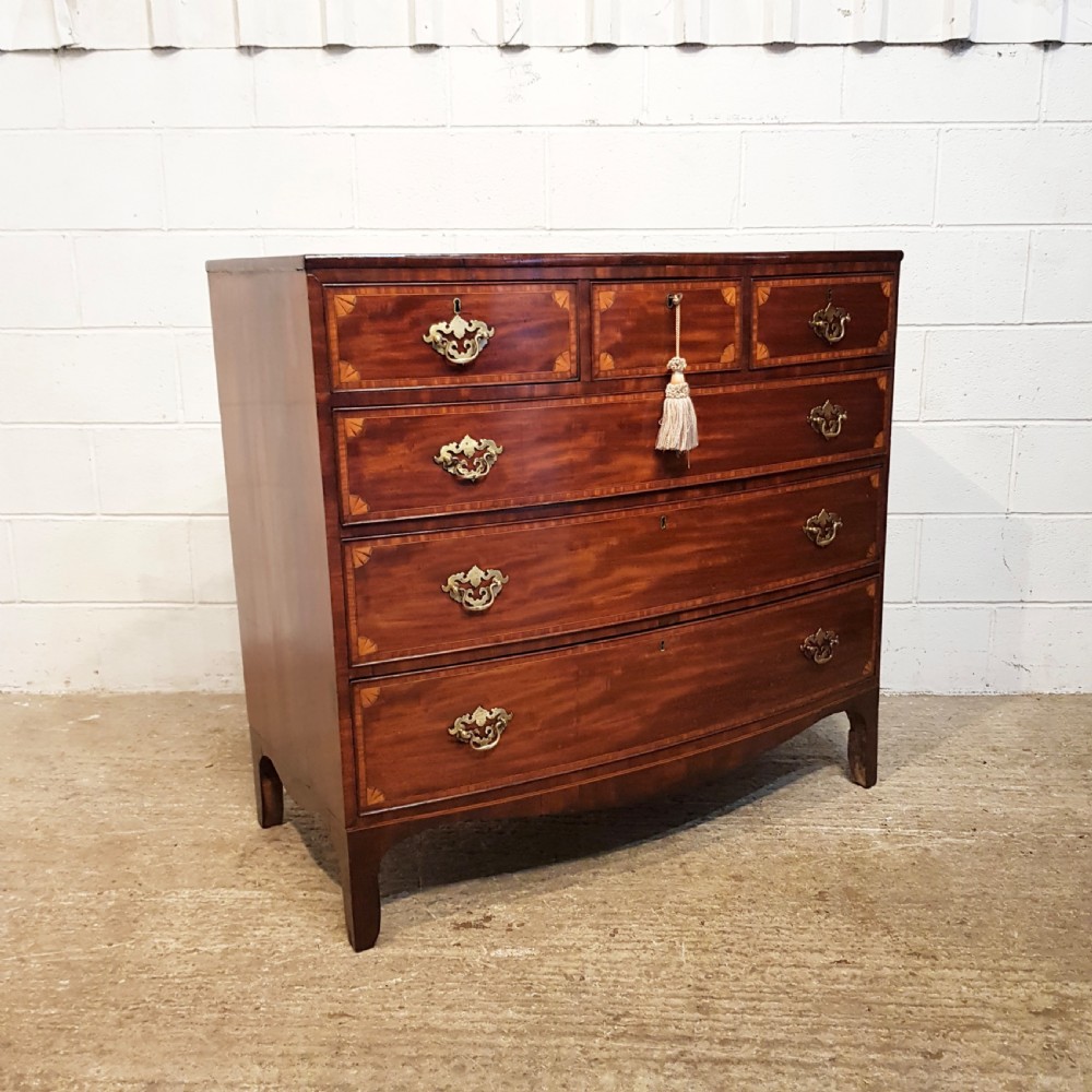 ANTIQUE REGENCY INLAID MAHOGANY BOW FRONT CHEST OF DRAWERS C1820 View II