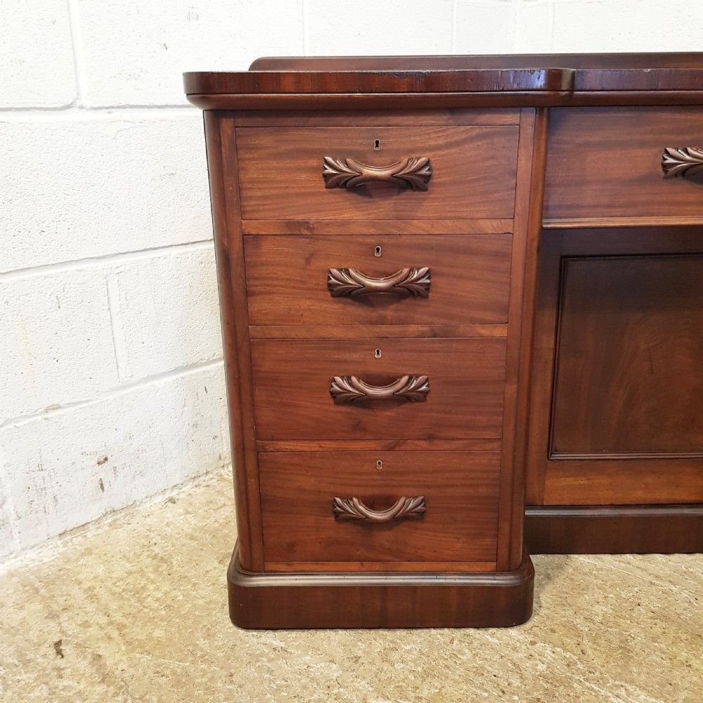 ANTIQUE VICTORIAN MAHOGANY KNEEHOLE PEDESTAL DESK C1880 View VI