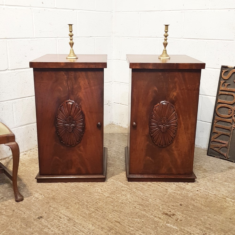 ANTIQUE PAIR WILLIAM 1V MAHOGANY BEDSIDE CABINETS C1830