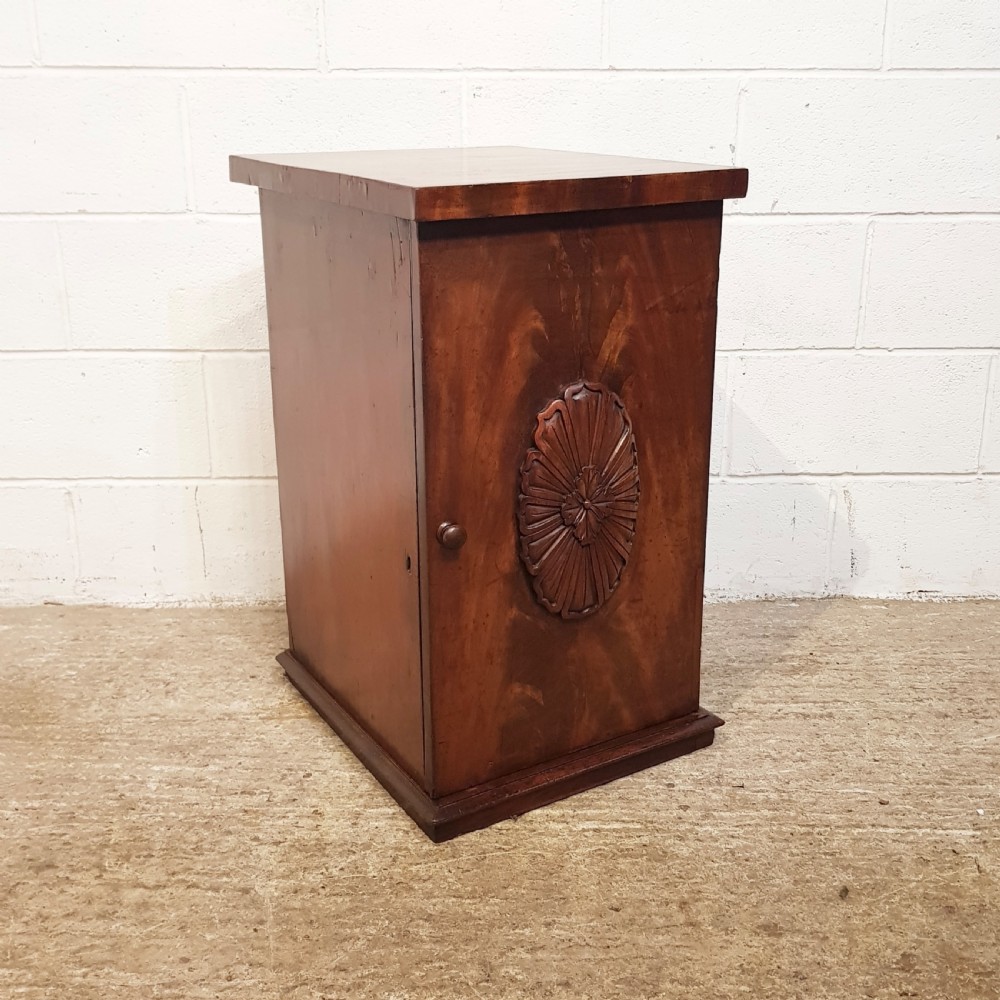 ANTIQUE PAIR WILLIAM 1V MAHOGANY BEDSIDE CABINETS C1830 View V