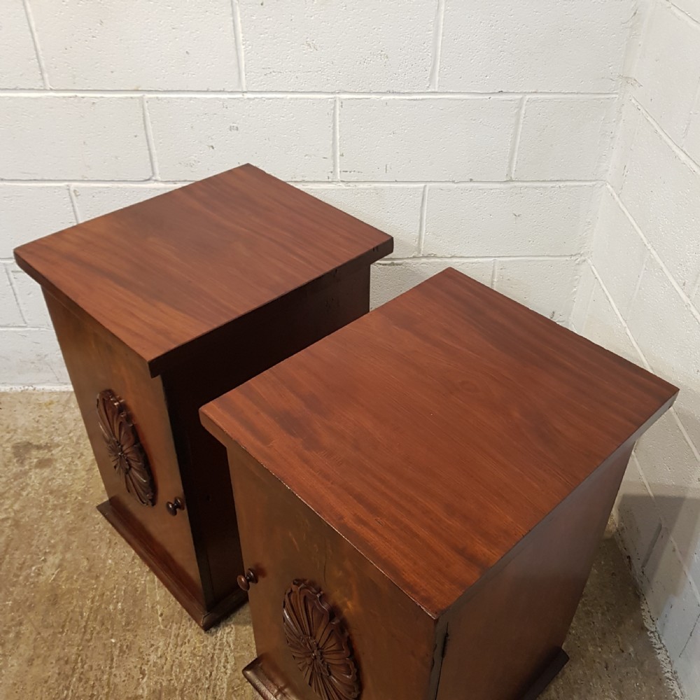 ANTIQUE PAIR WILLIAM 1V MAHOGANY BEDSIDE CABINETS C1830 View IX