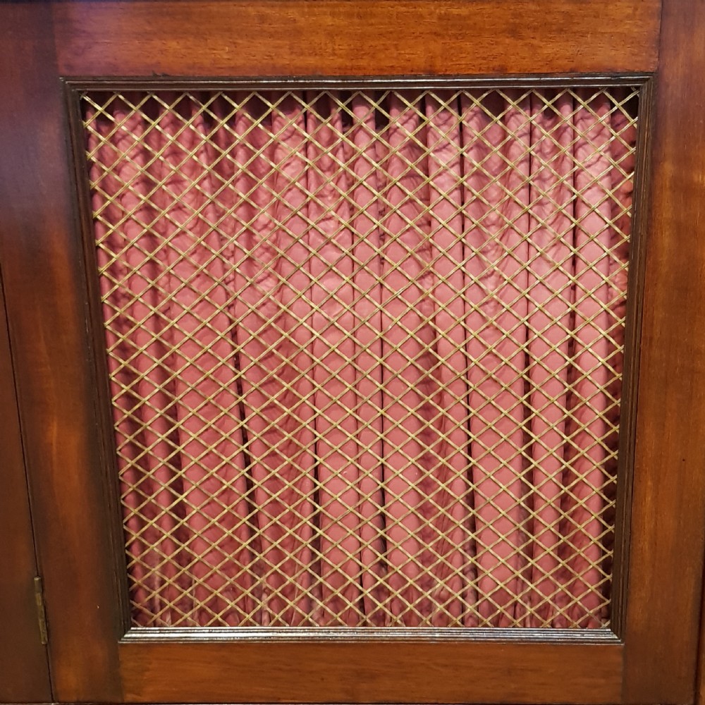 ANTIQUE LATE 18TH CENTURY MAHOGANY BUFFET CHIFFONIER 1780 View III
