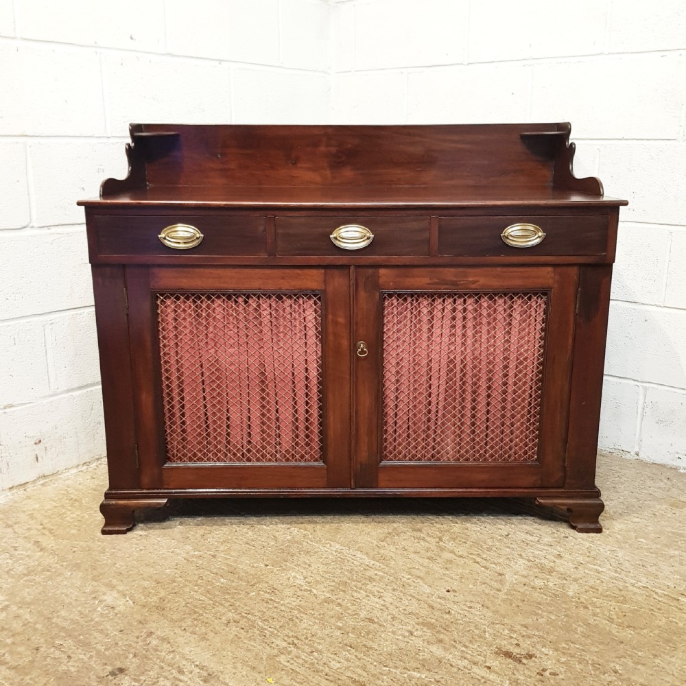 ANTIQUE LATE 18TH CENTURY MAHOGANY BUFFET CHIFFONIER 1780 View V