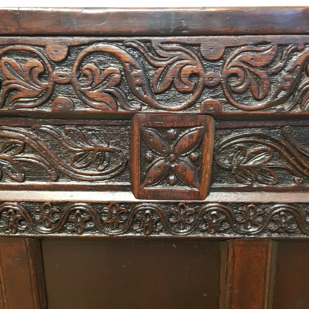 ANTIQUE LARGE EARLY 18TH CENTURY WESTMORLAND JOINED OAK COFFER C1700 View IV