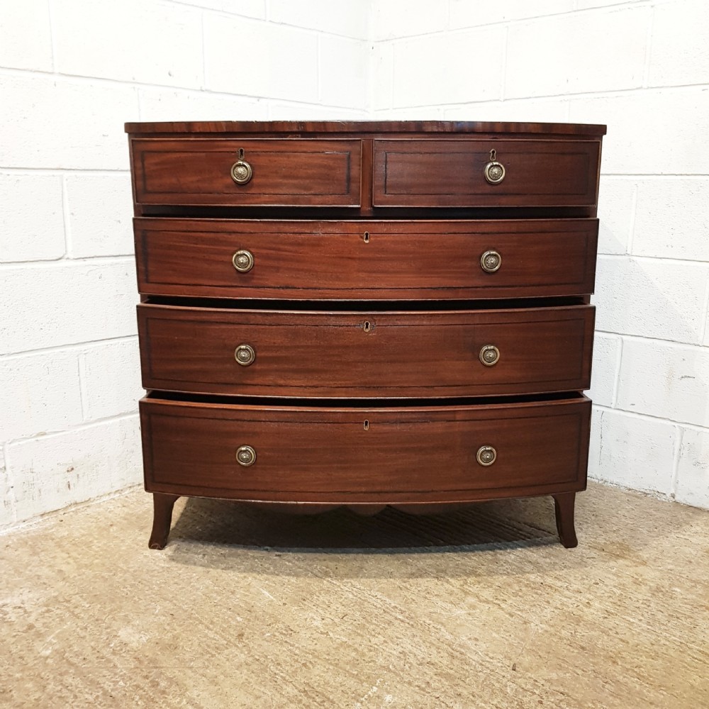 ANTIQUE 18TH CENTURY MAHOGANY BOW FRONT CHEST OF DRAWERS C1780 View II