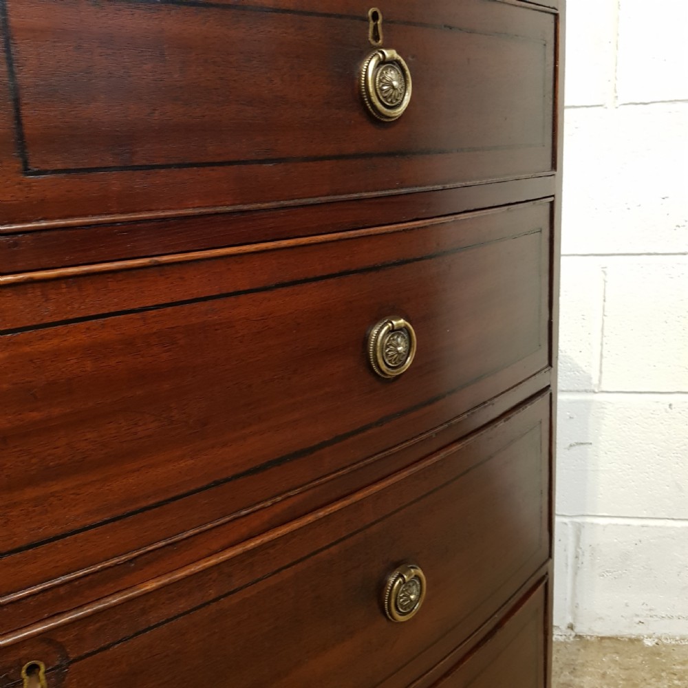 ANTIQUE 18TH CENTURY MAHOGANY BOW FRONT CHEST OF DRAWERS C1780 View V