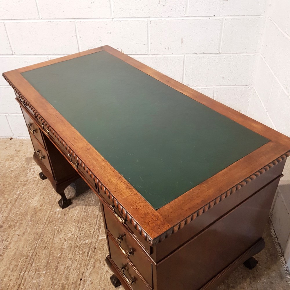 ANTIQUE EDWARDIAN MAHOGANY TWIN PEDESTAL  LEATHER TOPPED DESK C1900 View IV