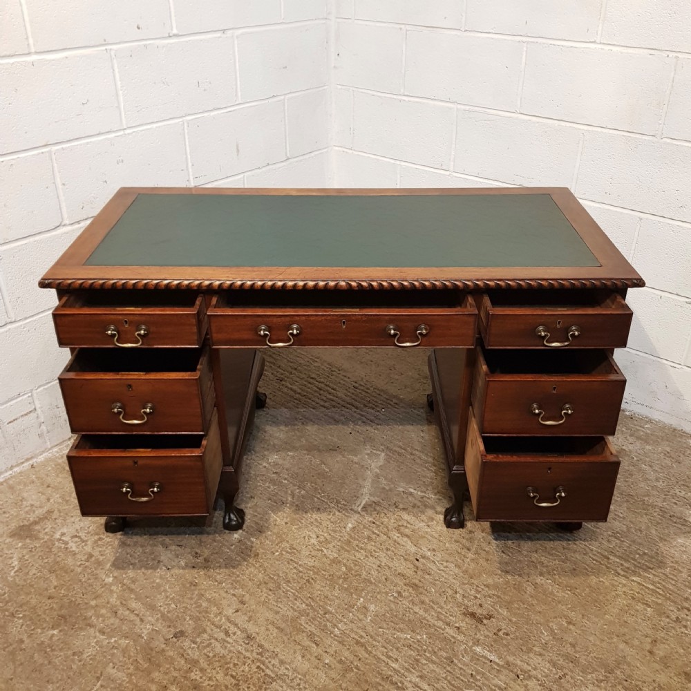 ANTIQUE EDWARDIAN MAHOGANY TWIN PEDESTAL  LEATHER TOPPED DESK C1900 View VII