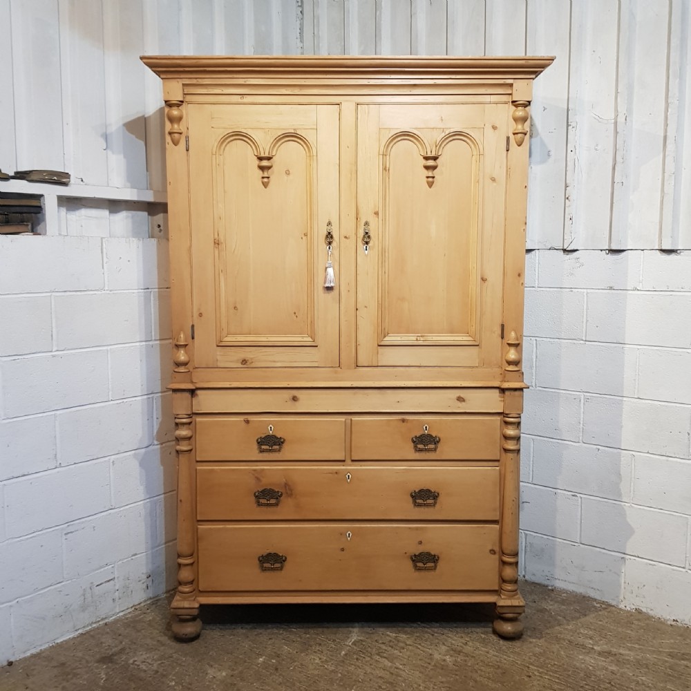 ANTIQUE VICTORIAN PINE CLOTHES PRESS C1880 View VIII