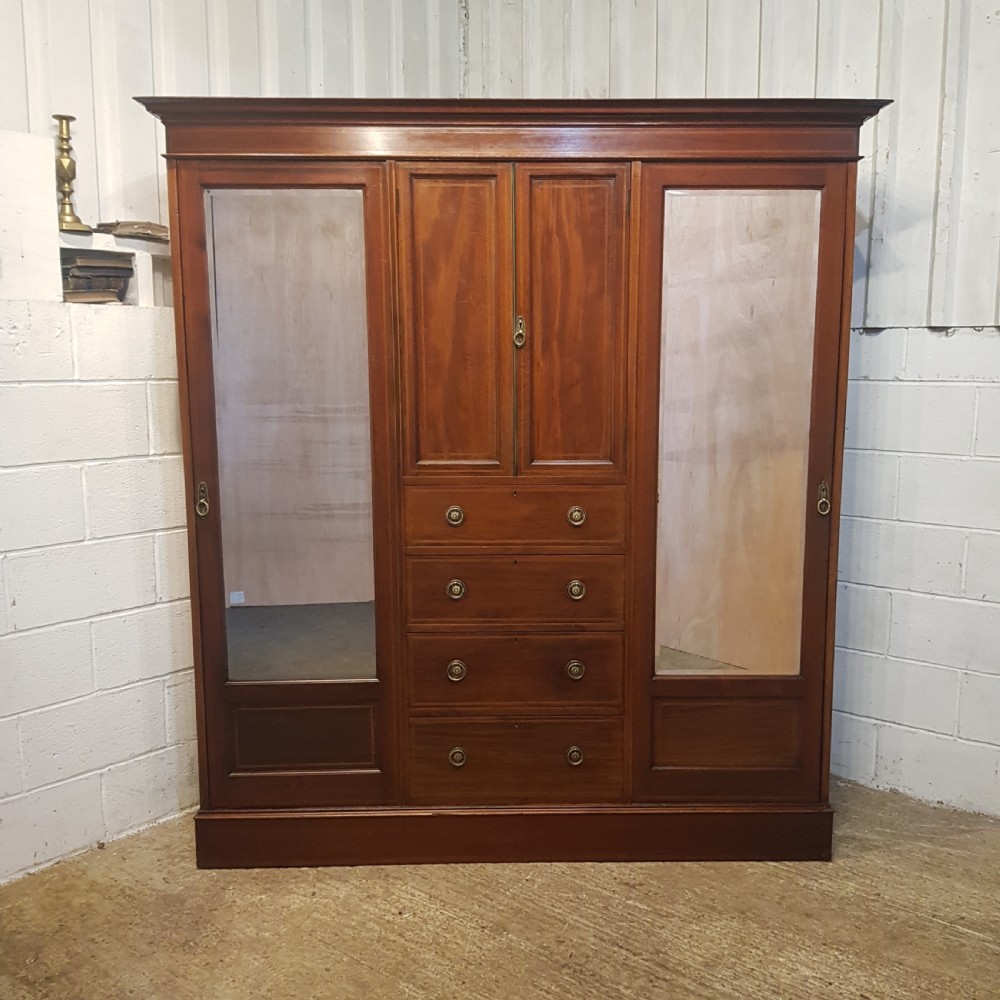 ANTIQUE EDWARDIAN. AHOGANY TRIPLE WARDROBE COMPACTUM C1900 View VI