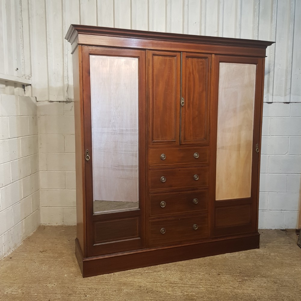 ANTIQUE EDWARDIAN. AHOGANY TRIPLE WARDROBE COMPACTUM C1900 View VIII