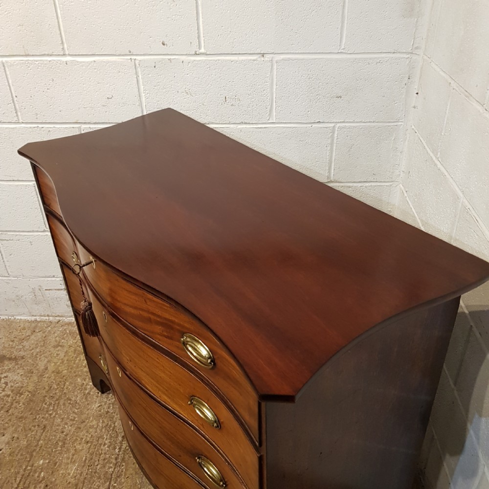 ANTIQUE 18TH CENTURY MAHOGANY SERPENTINE SHAPED CHEST OF DRAWERS C1780 View VII