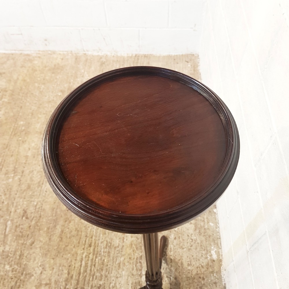 ANTIQUE PAIR EDWARDIAN MAHOGANY TORCHERES  c1900 View III