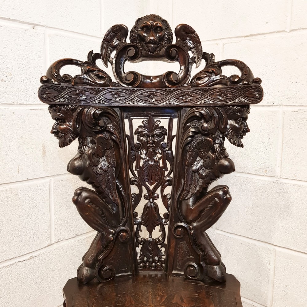 ANTIQUE ITALIAN CARVED WALNUT SGABELLO RENAISSANCE HALL CHAIR C1850 View V