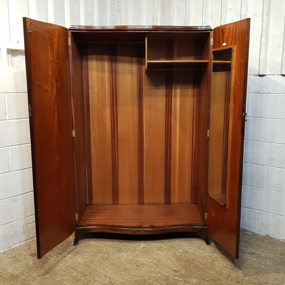 ANTIQUE MAHOGANY SERPENTINE SHAPED DOUBLE WARDROBE C1920 View II