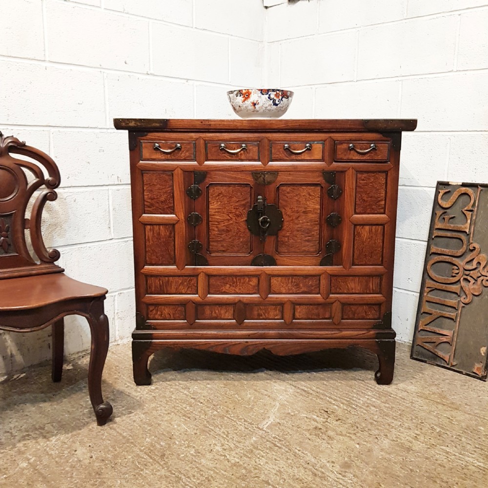 ANTIQUE CHINESE ELM & BURR ELM SIDE CABINET C1910