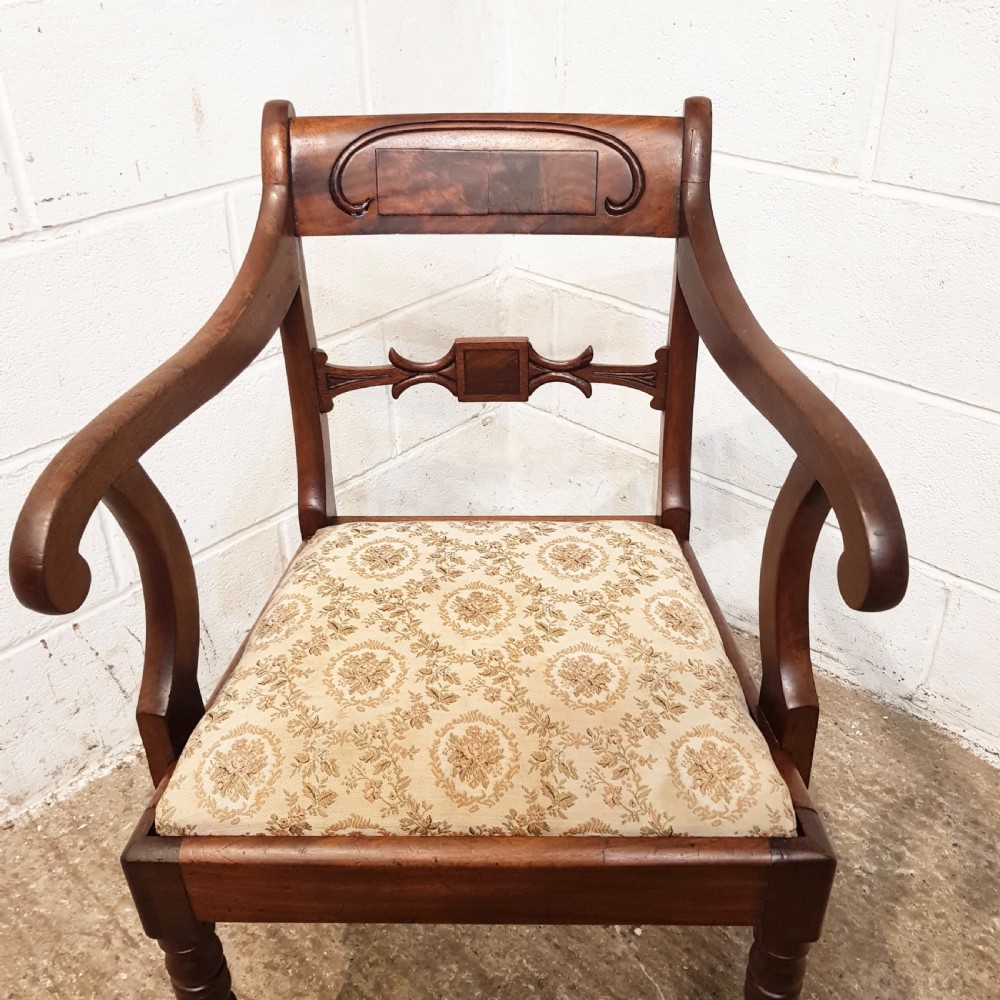 ANTIQUE SET EIGHT 18TH  CENTURY MAHOGANY DINING CHAIRS C1780 View VII