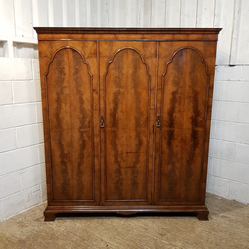 ANTIQUE BURR WALNUT TRIPLE WARDROBE C1920 View VII