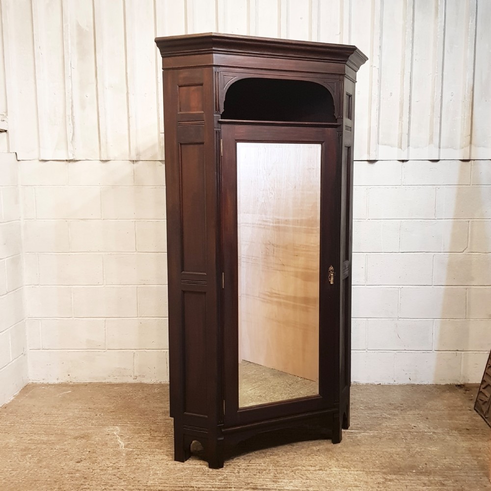 ANTIQUE EDWARDIAN MAHOGANY CORNER WARDROBE C1900  View VII