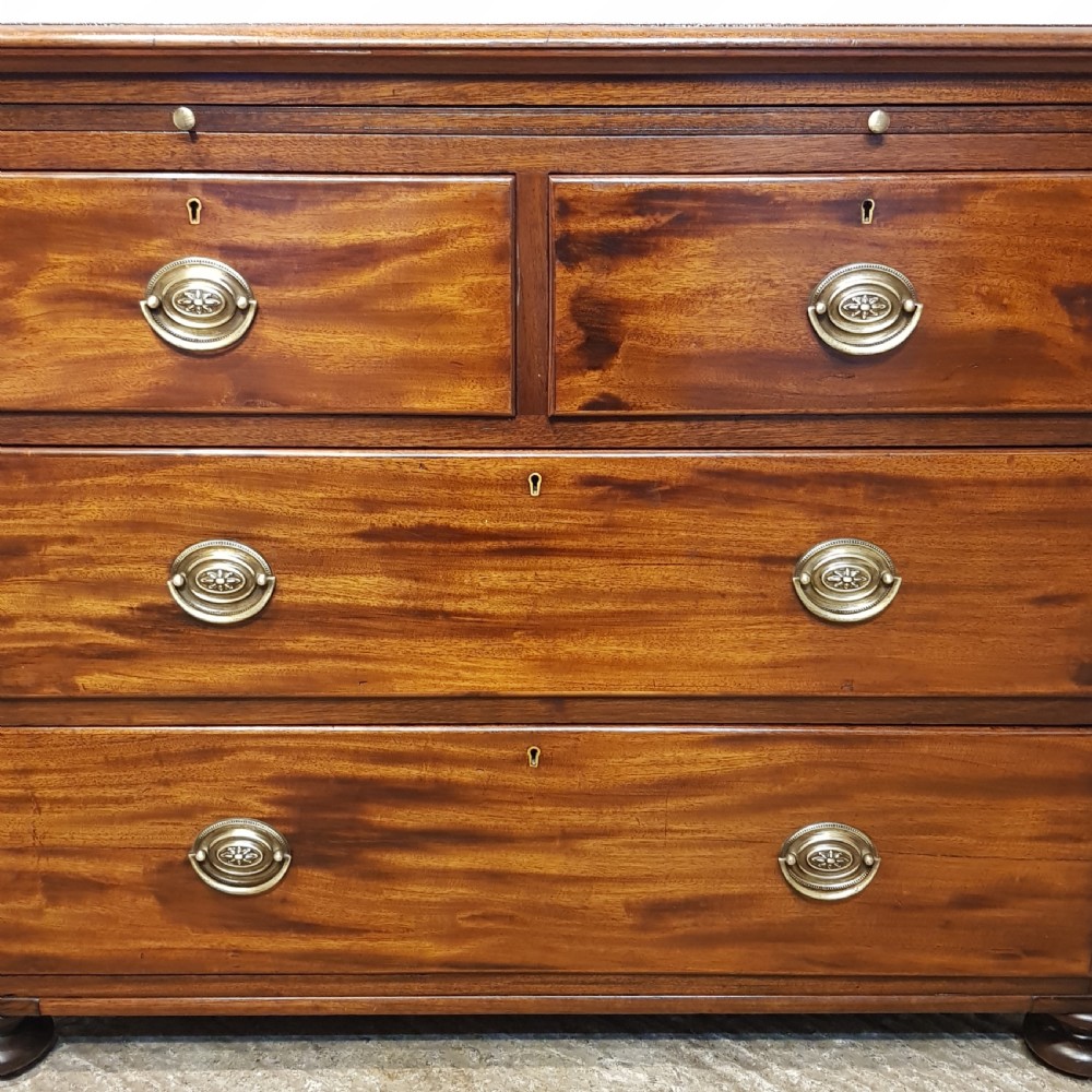 ANTIQUE EARLY VICTORIAN MAHOGANY BACHELORS CHEST OF DRAWERS C1840 View IV