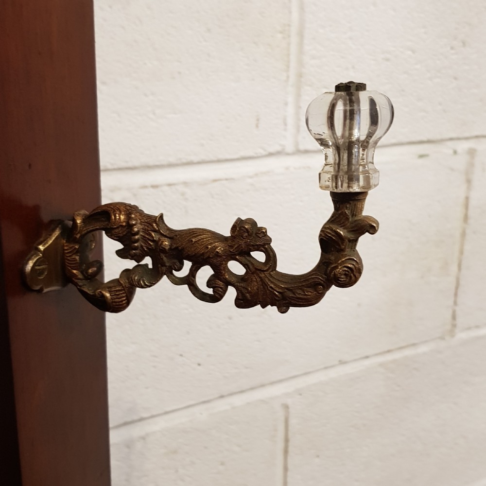 AN ANTIQUE VICTORIAN MAHOGANY HALL STAND  View III