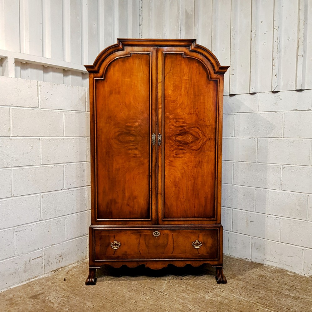AN ANTIQUE BURR WALNUT DOUBLE WARDROBE C1920 View V