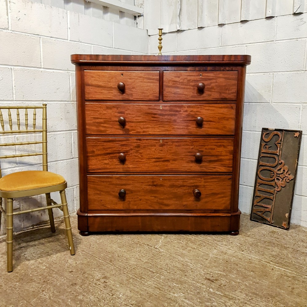 ANTIQUE VICTORIAN MAHOGANY FOUR HEIGHT CHEST OF DRAWERS C1880