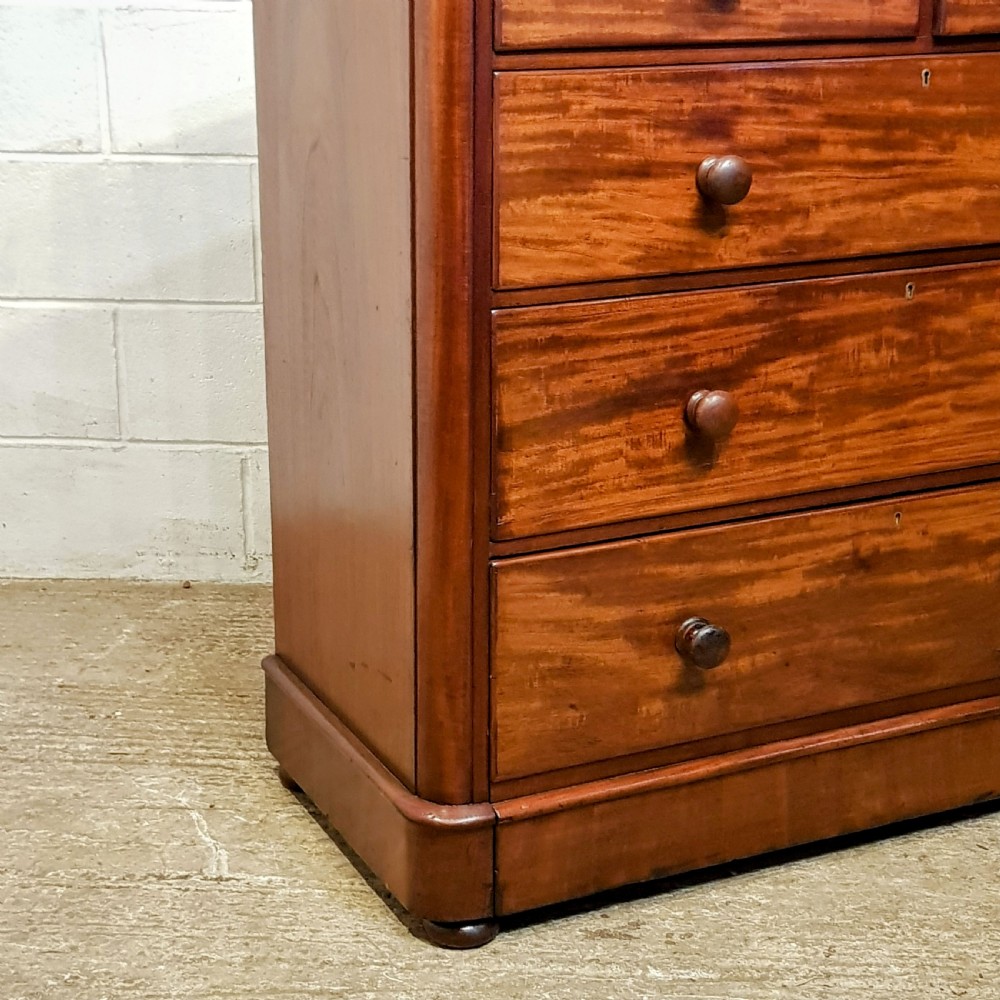 ANTIQUE VICTORIAN MAHOGANY FOUR HEIGHT CHEST OF DRAWERS C1880 View IX