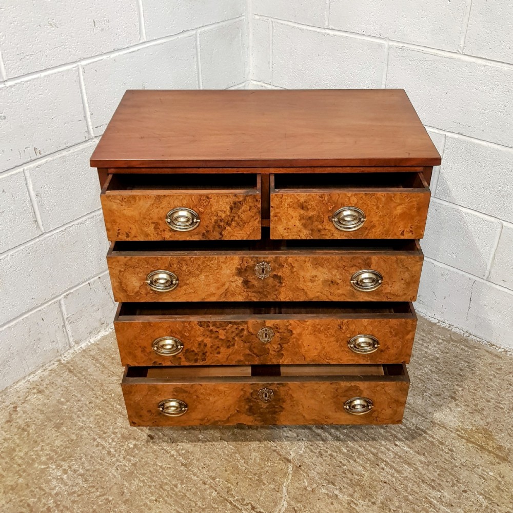 AN ANTIQUE DWARF WALNUT AND BURR WALNUT CHEST OF DRAWERS C1900 View II