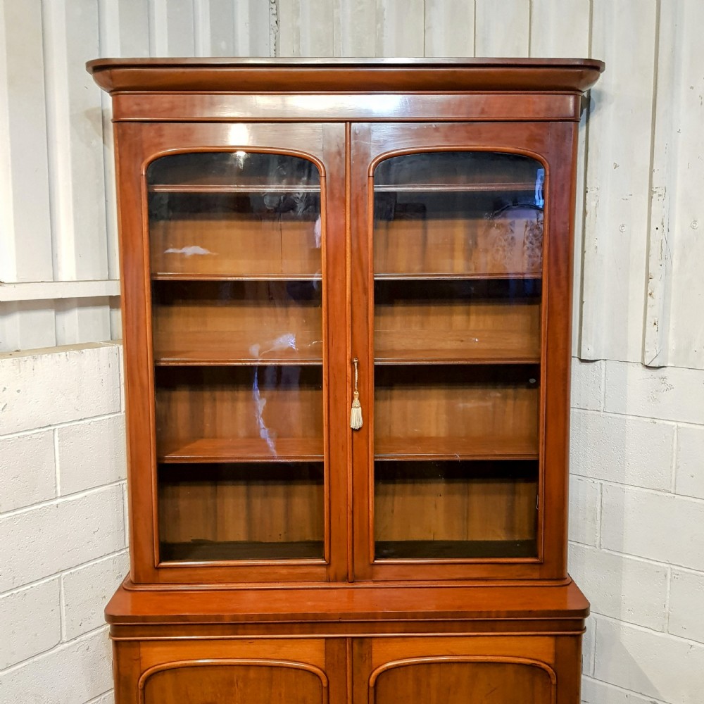 AN ANTIQUE VICTORIAN MAHOGANY LIBRARY BOOKCASE C1880 View V