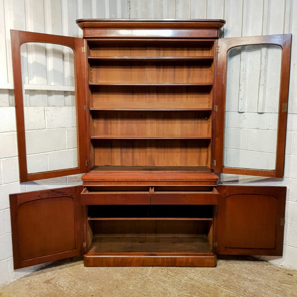 AN ANTIQUE VICTORIAN MAHOGANY LIBRARY BOOKCASE C1880 View VIII