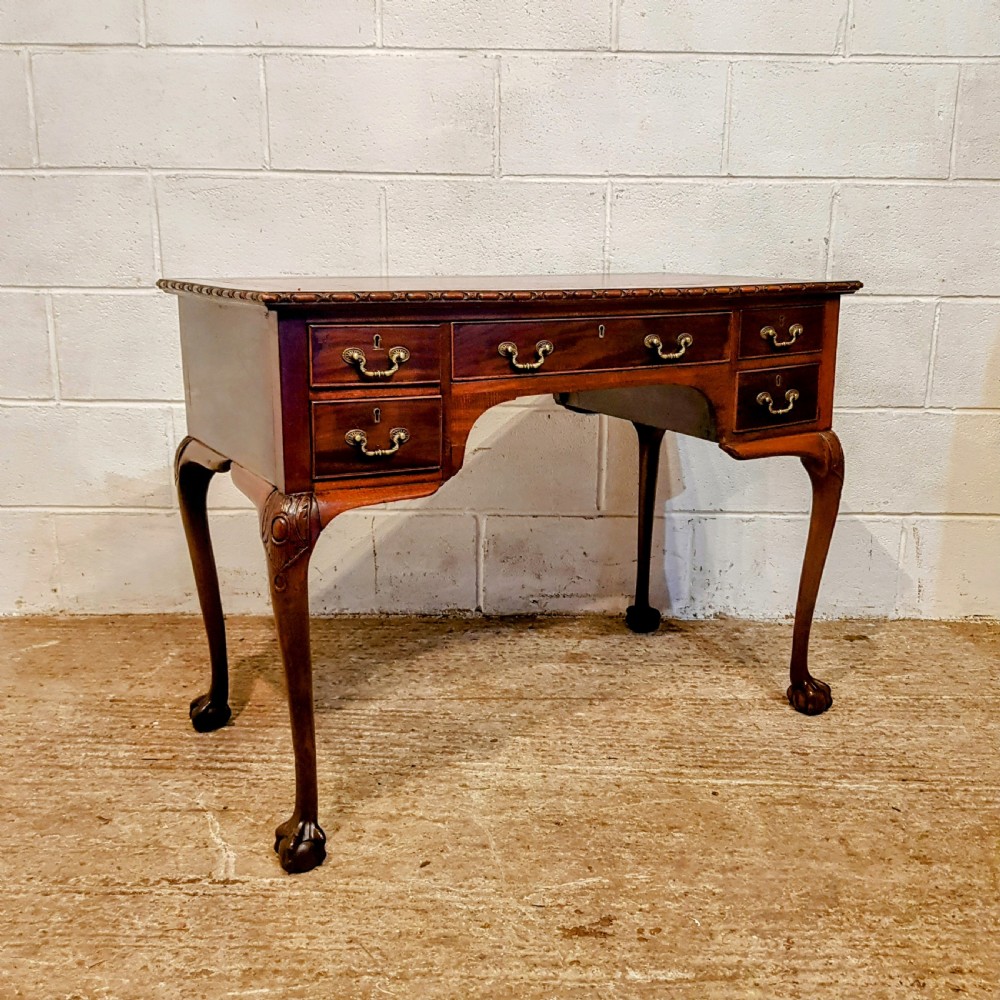 AN ANTIQUE SMALL MAHOGANY EDWARDIAN DESK View V