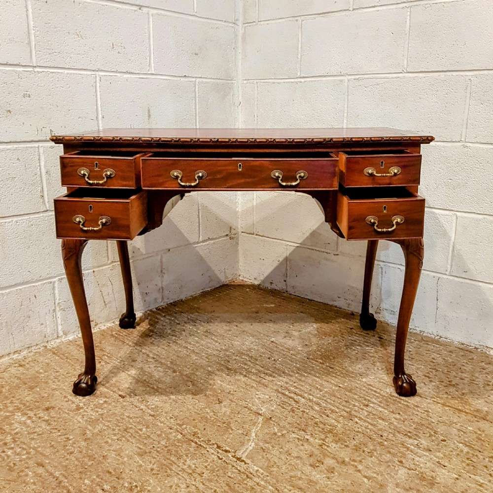 AN ANTIQUE SMALL MAHOGANY EDWARDIAN DESK View XI