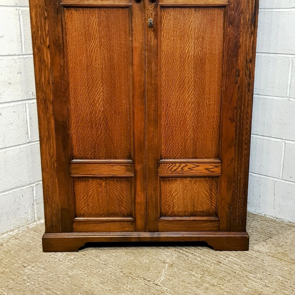 AN ANTIQUE OAK GENTLEMAN'S FITTED SMALL WARDROBE C1920 View IX