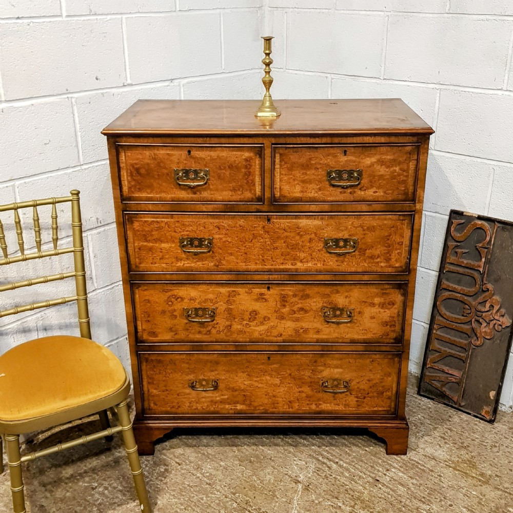 AN ANTIQUE LATE VICTORIAN BURR WALNUT FOUR HEIGHT CHEST OF DRAWERS C1880