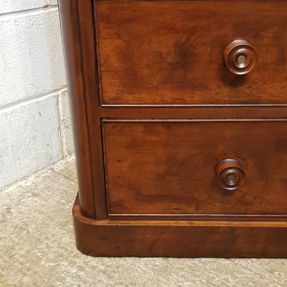 AN ANTIQUE VICTORIAN MAHOGANY 4 HEIGHT LARGE CHEST OF DRAWERS C1880 View VI