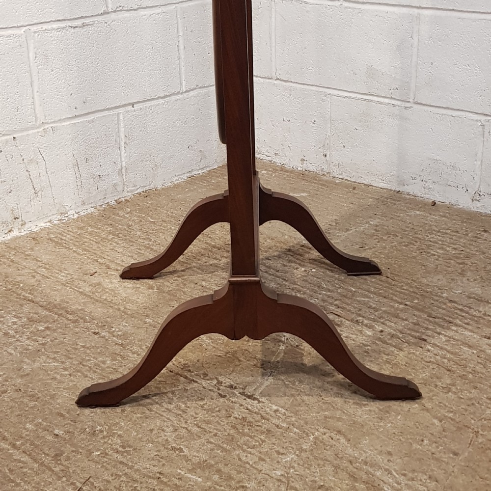 AN ANTIQUE MAHOGANY CHEVAL MIRROR C1910 View III