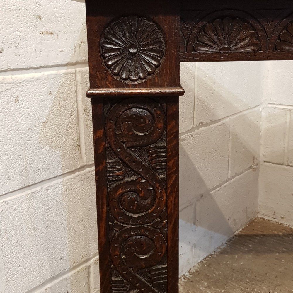 AN ANTIQUE OAK CARVED CONSOLE TABLE C1920 View III