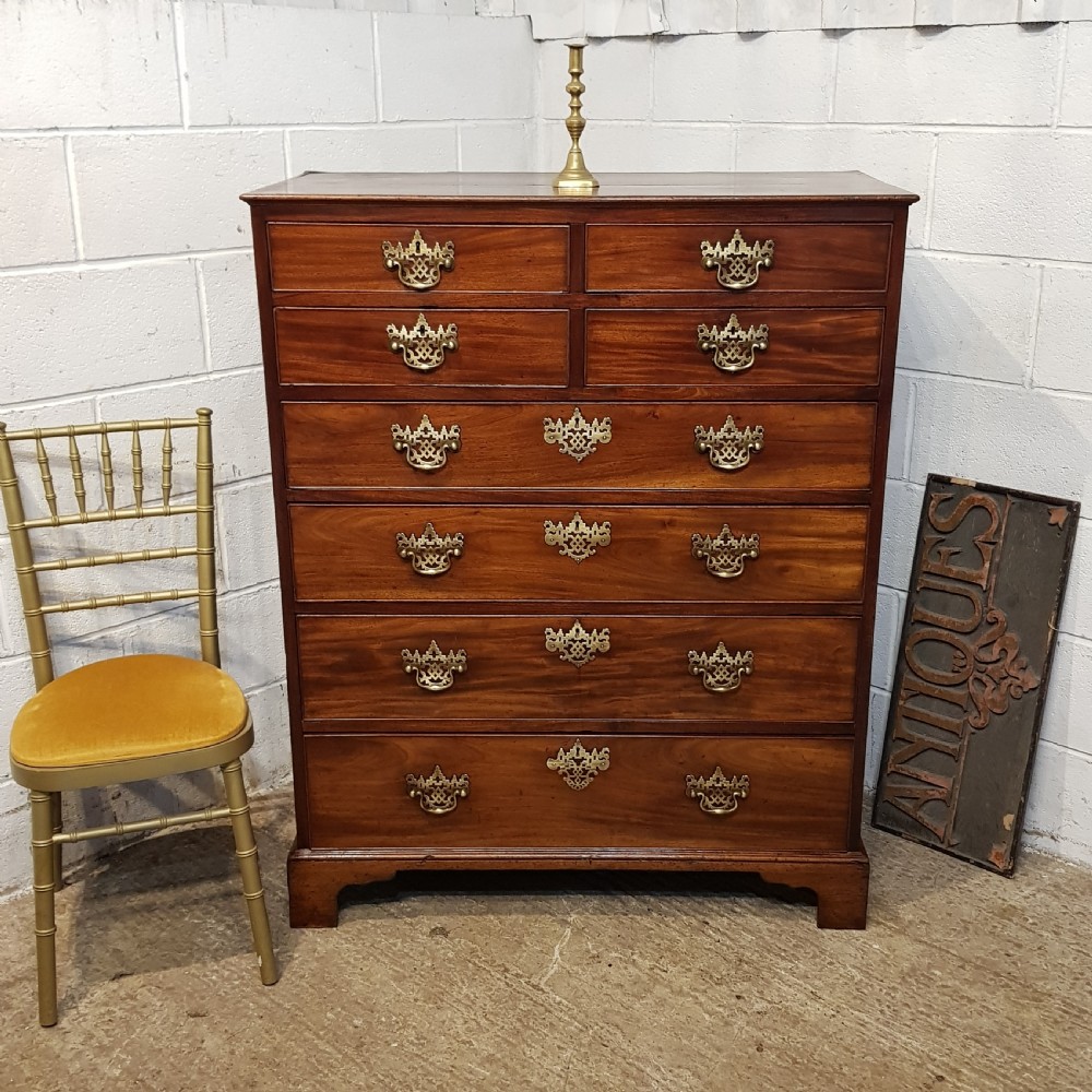 AN ANTIQUE GEORGE 111 SIX HEIGHT MAHOGANY TALLBOY / CHEST C1780
