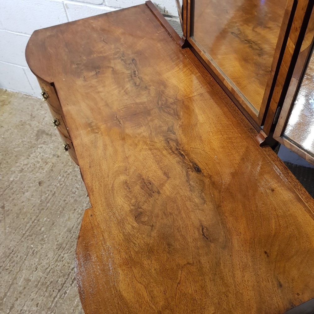 AN ANTIQUE BURR WALNUT DRESSING TABLE C1920 View V