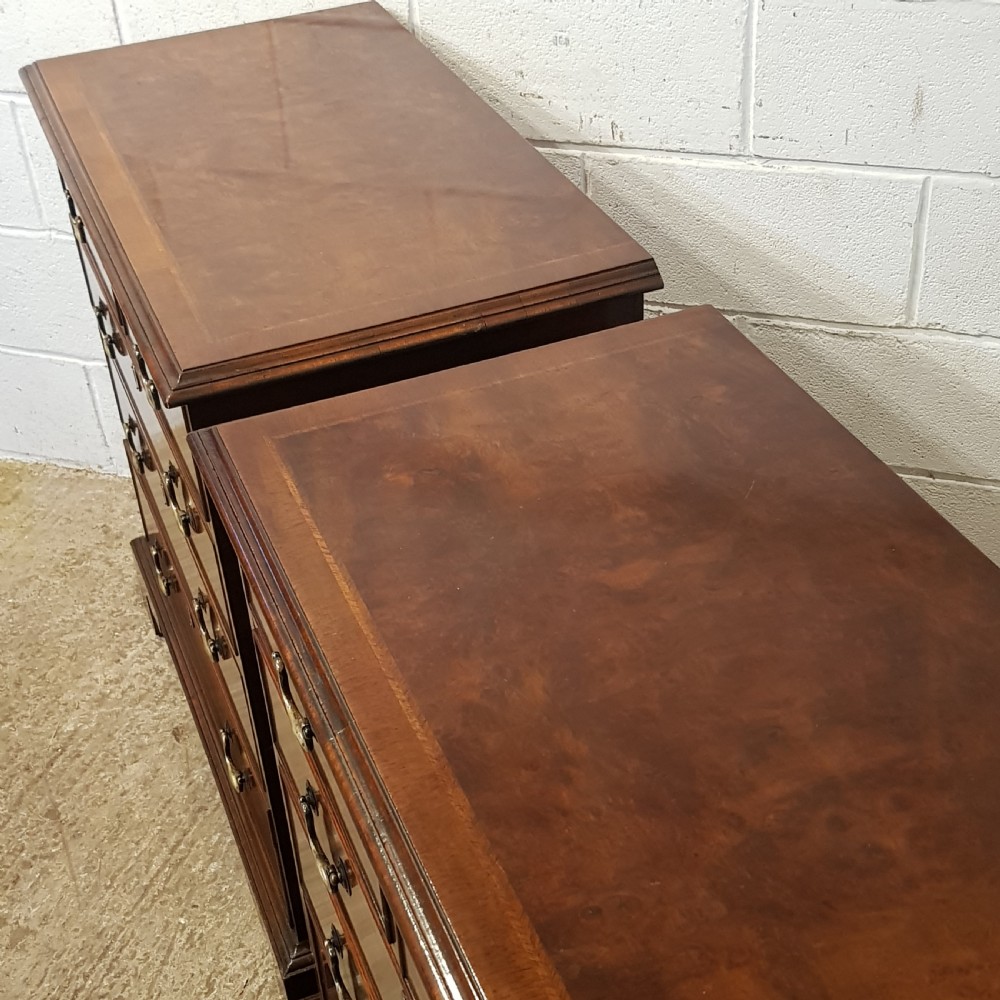 AN ANTIQUE PAIR OF 1920's FOUR HEIGHT BURR WALNUT CHEST OF DRAWERS View V