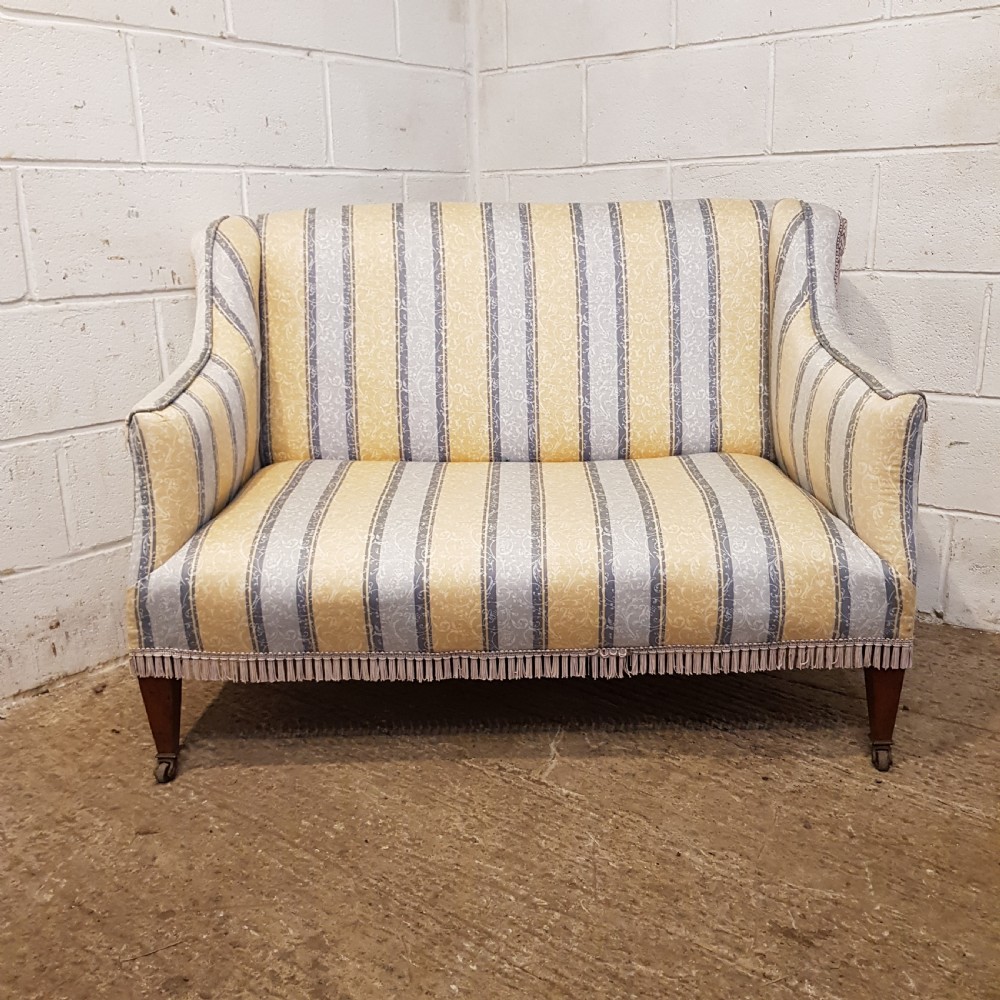 AN ANTIQUE SMALL EDWARDIAN SOFA C1900 View III