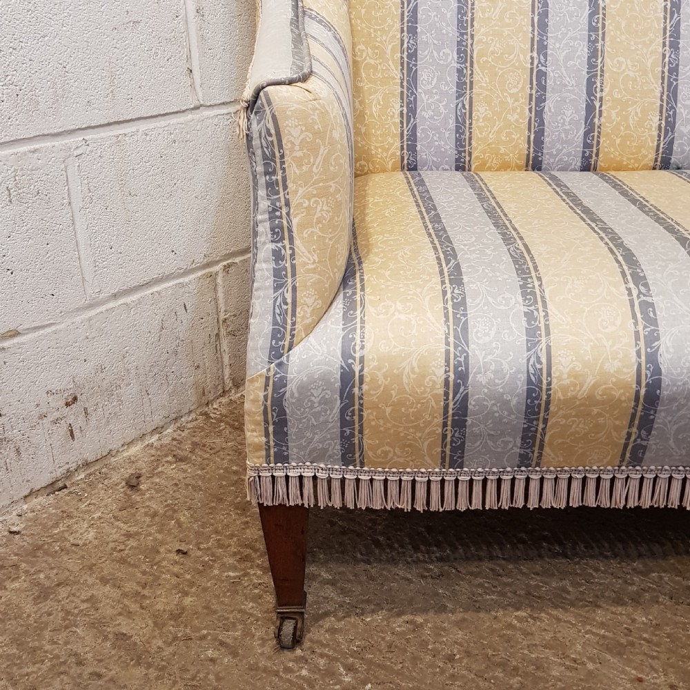 AN ANTIQUE SMALL EDWARDIAN SOFA C1900 View VII