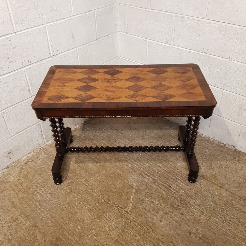 AN ANTIQUE VICTORIAN SIDE TABLE IN ROSEWOOD C1890 View V