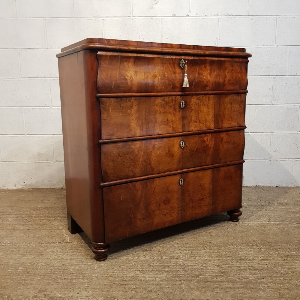 AN ANTIQUE VICTORIAN MAHOGANY BIEDERMERE FOUR HEIGHT CHEST OF DRAWERS C1880 View V