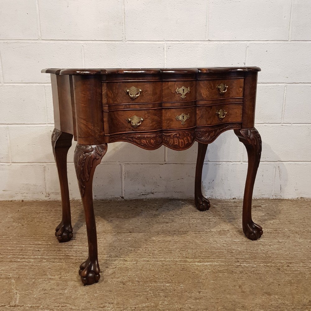 AN ANTIQUE SERPENTINE SHAPED BURR WALNUT SIDE TABLE C1920 View XI