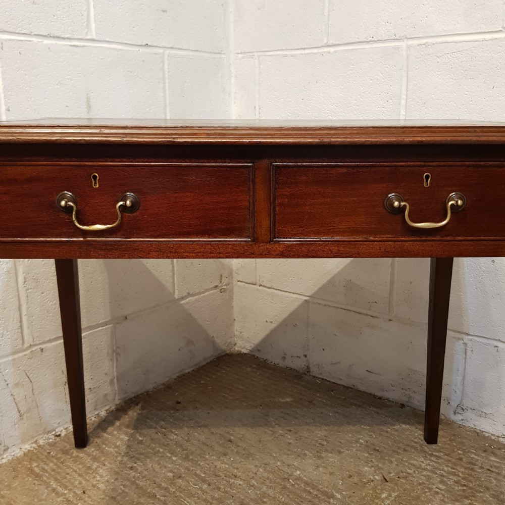 AN ANTIQUE EDWARDIAN MAHOGANY WRITING TABLE C1910 View VIII